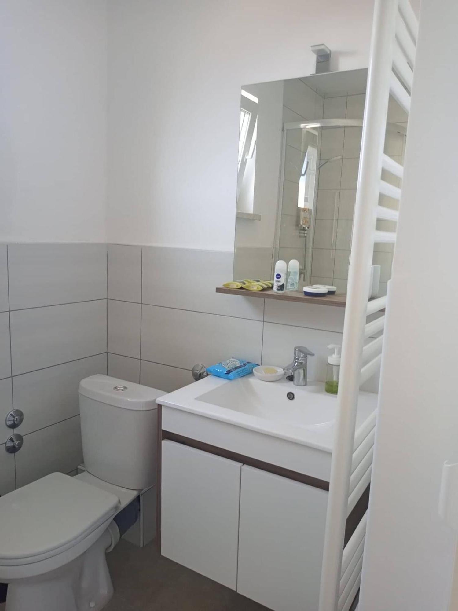 Lovely Flat, City Center With Free Parking Varazdin Exterior photo